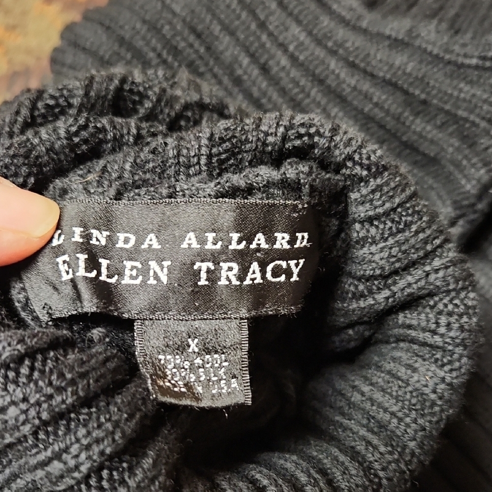 Ellen Tracy Ribbed Black Turtleneck Sweater - Picture 5 of 6